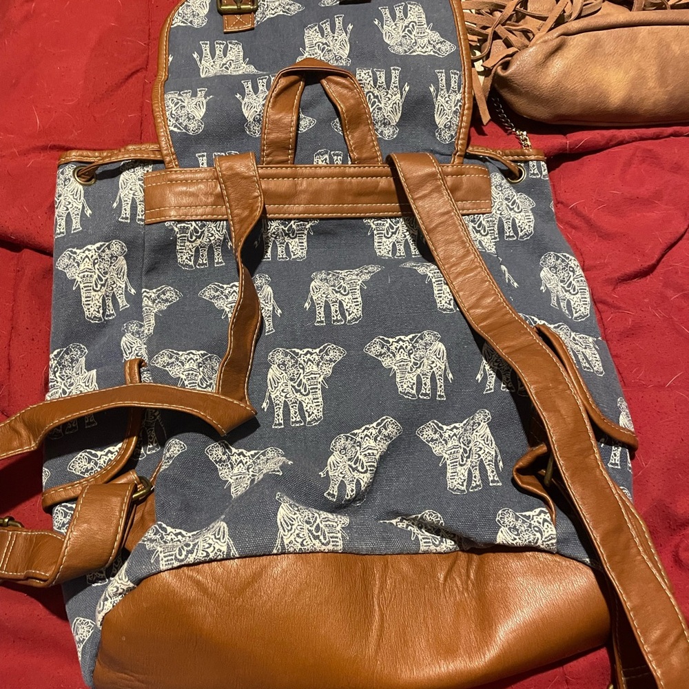 🛍️2/$38 Elephant Print Canvas Backpack with Brown Accents